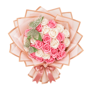 Ramo de Rosas Rosadas y Blancas con Mariposas