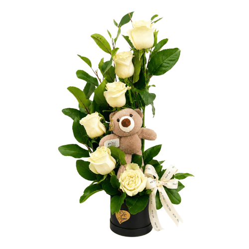 Arreglo Floral con Rosas Blancas y Peluche